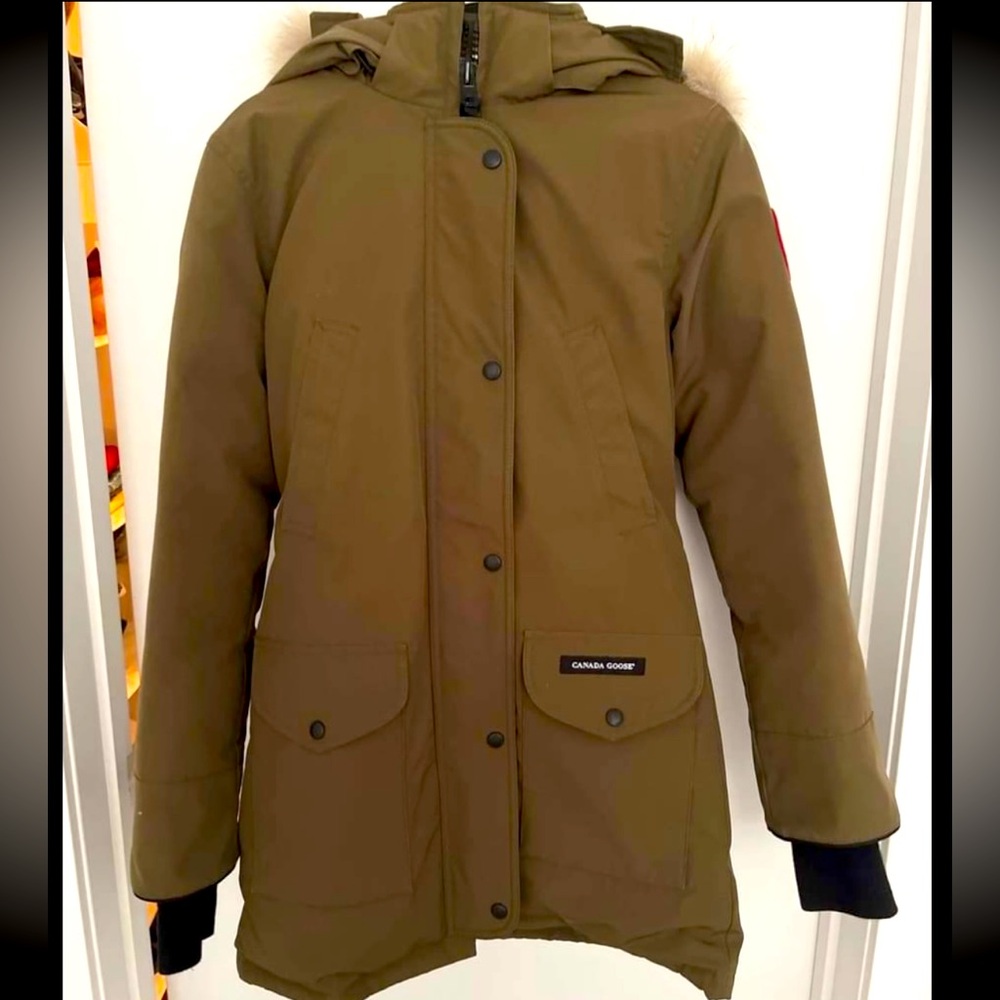 Canada goose trillium parka in military green